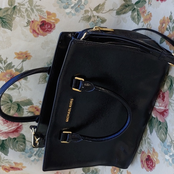 Michael Kors Black Patent LeatherSatchel with Shoulder Strap Gold Hardware - Picture 1 of 17